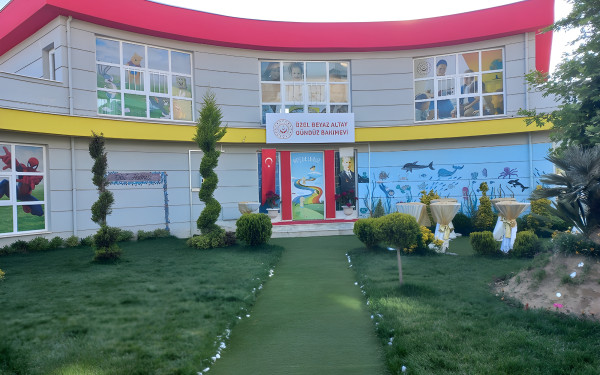 Özel Beyaz Altay Gündüz Bakımevi
