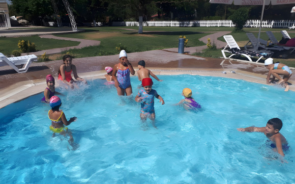 Özel Keşfeden Minikler Akademi Anaokulu