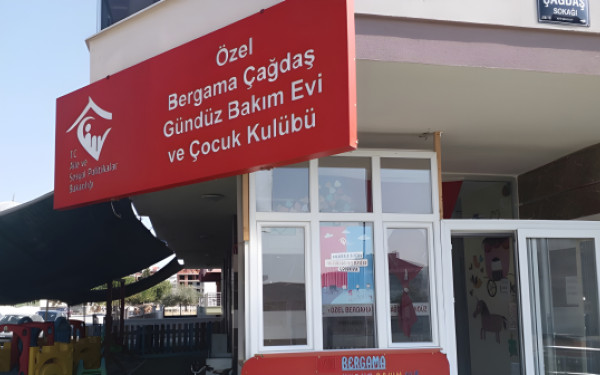 Özel Bergama Çağdaş Gündüz Bakım Evi Ve Çocuk Kulübü