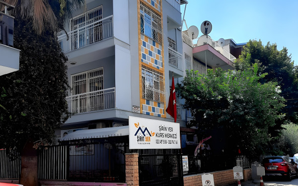 Özel Çalışır Gündüz Bakım Evi Ve Çocuk Kulübü