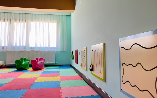 Özel Dikili Lale Bahçesi Anaokulu