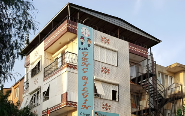 Özel Genç Bilgin Çocuk Kulübü