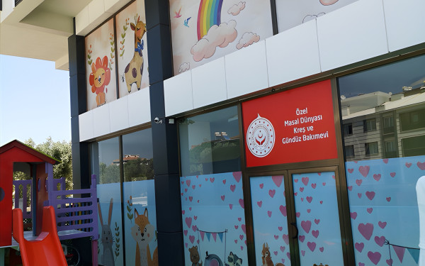 Özel Masal Dünyası Kreş Ve Gündüz Bakım Evi