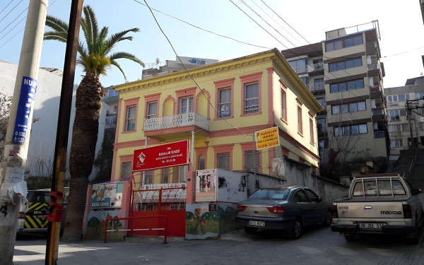 Özel Masallar Ülkesi Gündüz Bakım Evi Ve Çocuk Kulübü
